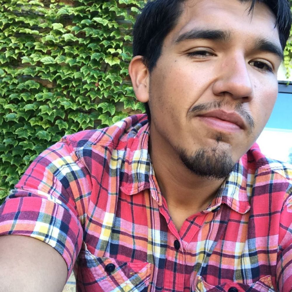 Meet your Posher, Juan